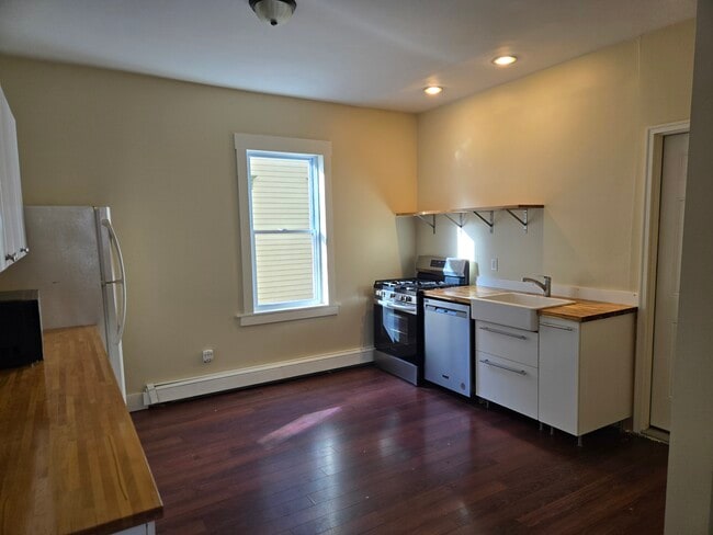 Foto del edificio - 85 Wood St