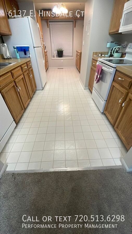 Foto del edificio - 6137 E Hinsdale Ct