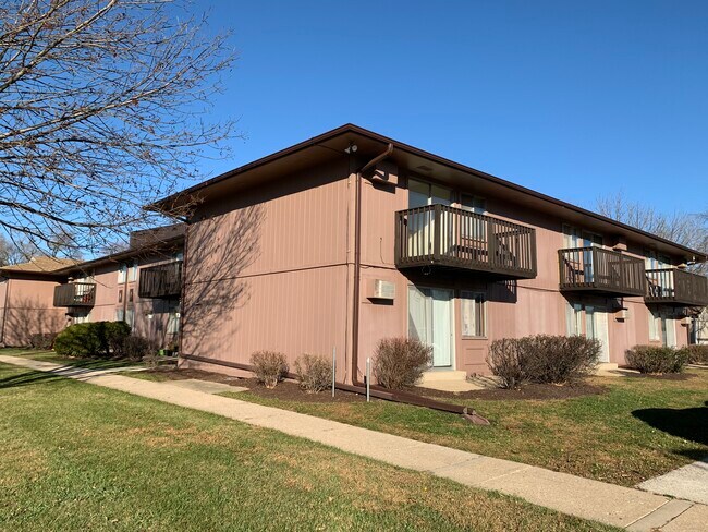 Building Photo - 15602 Arneman Dr