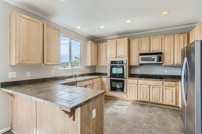 Foto del edificio - 1700 Alpine Drive, Erie, CO, 80516