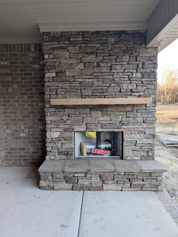 Foto del edificio - 3410 Pinewood Ln