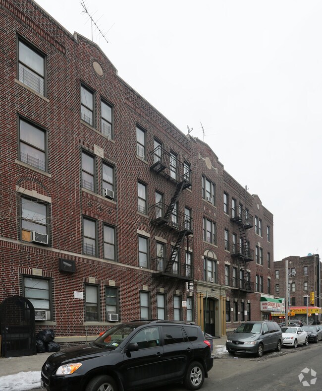 Foto del edificio - 73 E 96th St