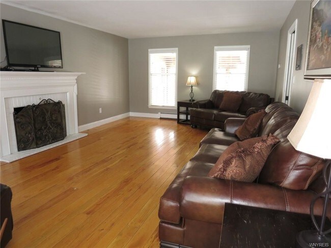 Building Photo - 168 Marlin Dr