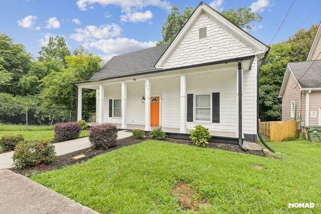 Foto del edificio - Spacious 4BR House in Atlanta