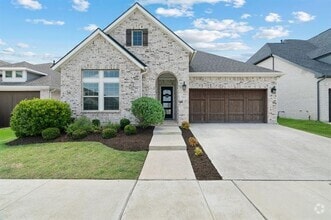 Building Photo - 1821 Stonewall Rd