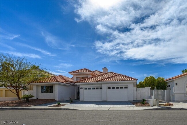 Building Photo - 2713 Crystal Beach Dr