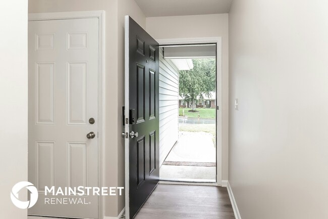 Foto del edificio - 5608 Landerwood Dr