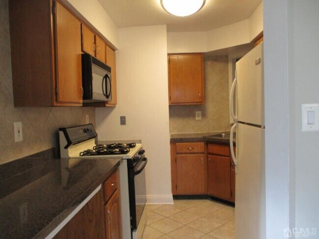 Foto del edificio - 1158 Schmidt Ln