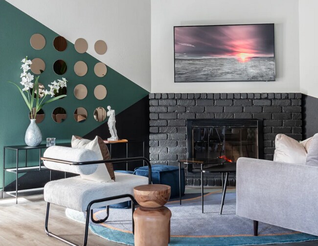 Foto del edificio - 7804 Sparkle Ave