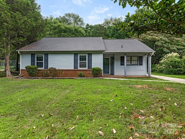 Building Photo - 7609 King Richard Ct
