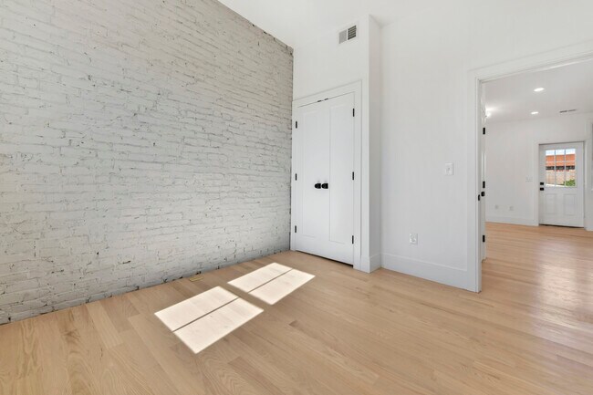 Foto del edificio - 86 Chelsea St