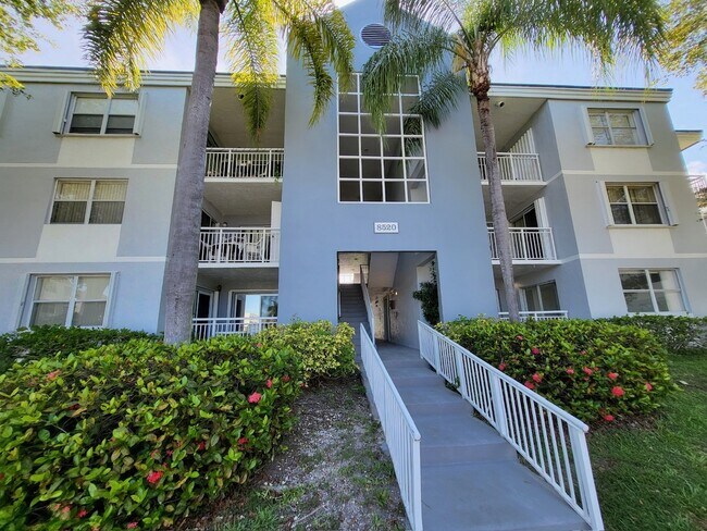 Building Photo - 8520 SW 212th St