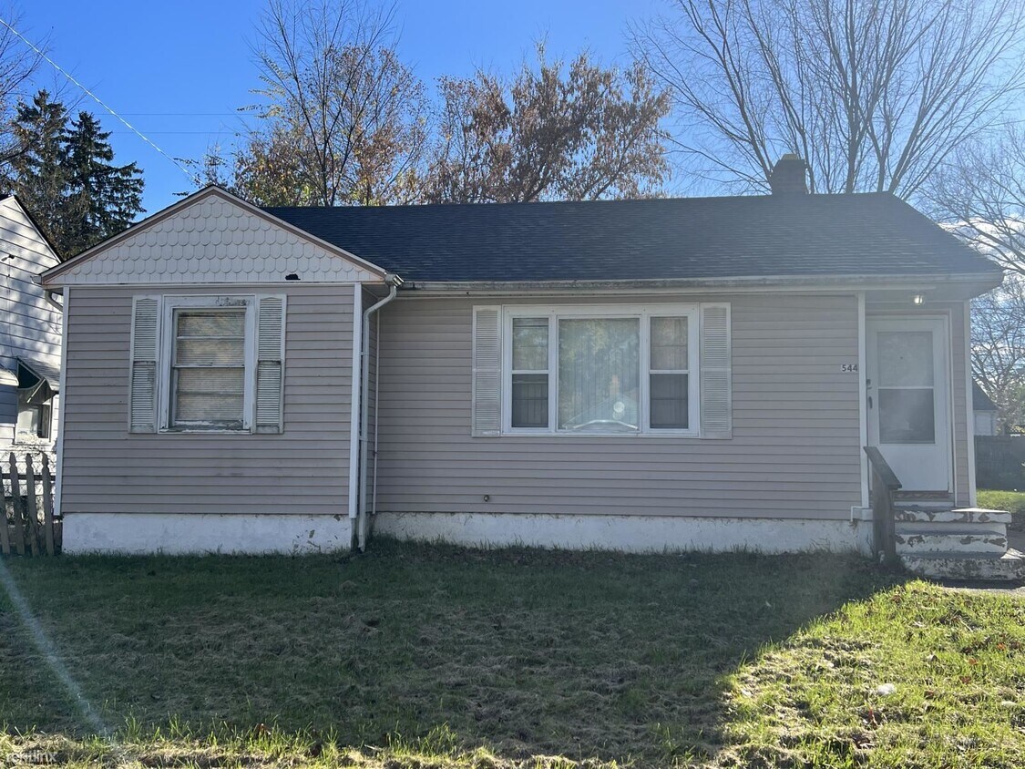 Foto principal - 3 br, 1 bath House - 544 Buckingham Ave