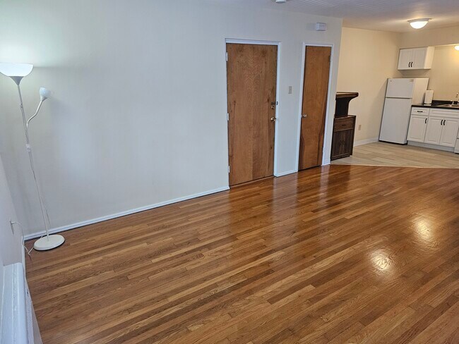 Foto del edificio - 545 Howell Ave