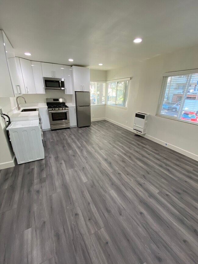 Foto del edificio - 7006 Lanewood Ave