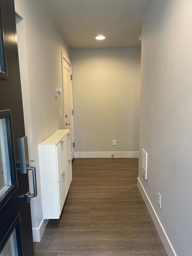 Foto del edificio - 18242 73rd Ave NE