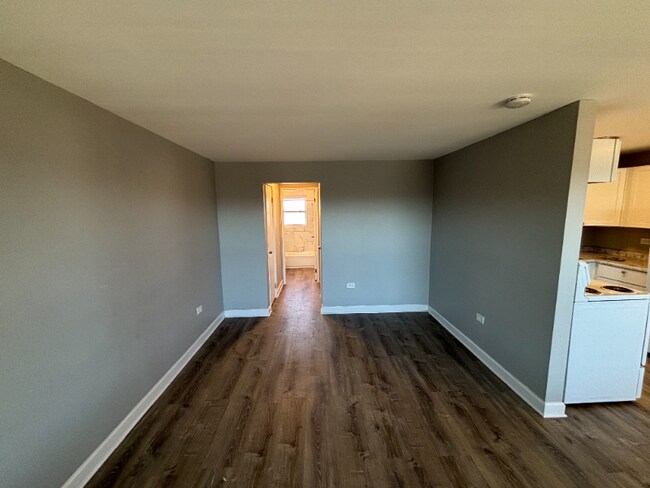 Foto del edificio - 2109-2123 W 119th St
