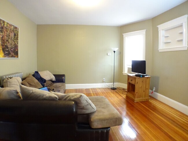 Foto del edificio - 102 Saxton St