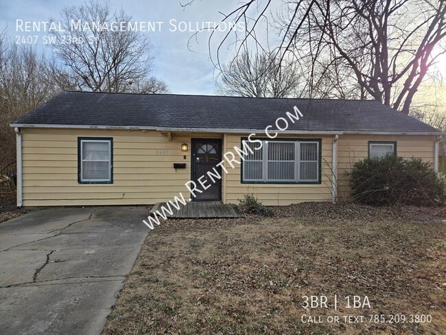 Building Photo - 2407 SW 23rd St