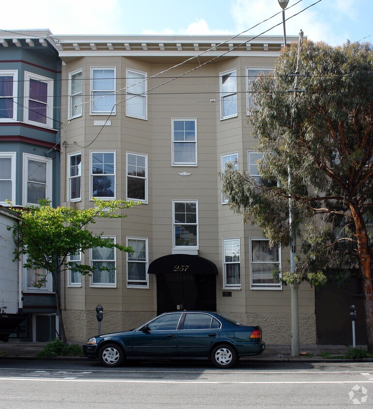 Building Photo - 257-261 14th St