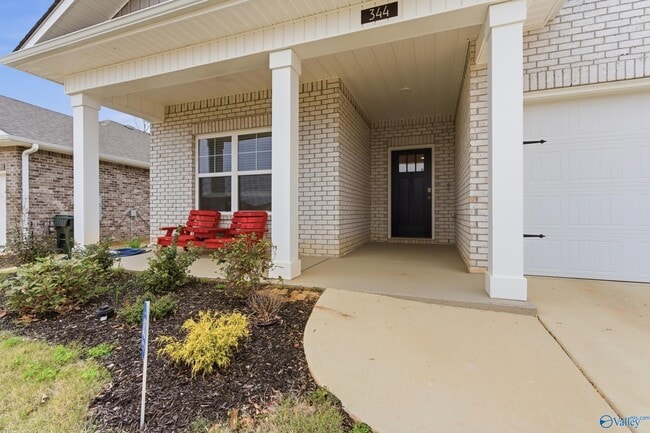 Foto del edificio - 344 Sandy Oak Dr
