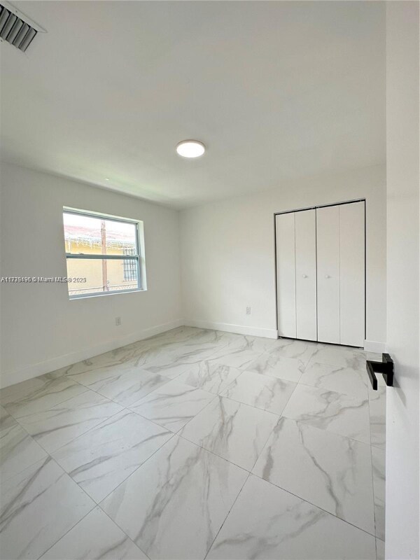 Foto del edificio - 1445 NW 34th St