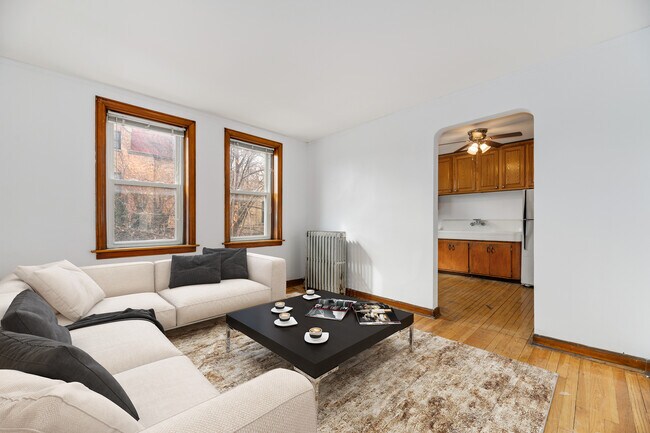Foto del edificio - 2150 W Shakespeare Ave