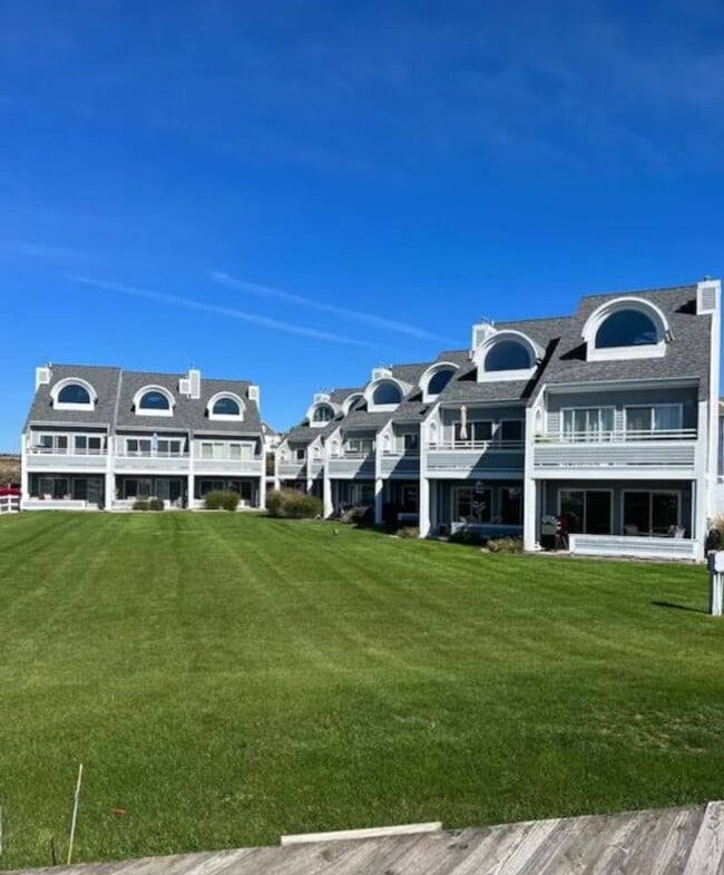 Building Photo - 116 Millpoint Dr