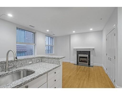 Foto del edificio - 140 Boylston St