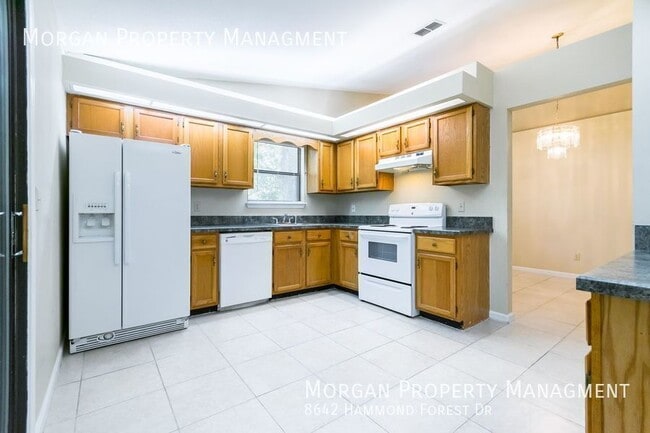 Building Photo - 8642 Hammond Forest Dr