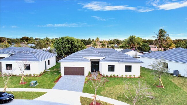 Building Photo - 20833 SW 96th Terrace