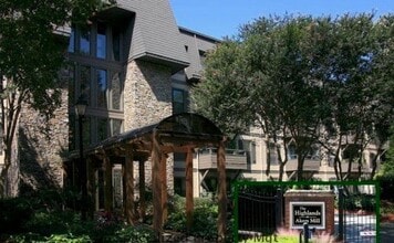 Building Photo - 1217 Highland Bluff NW