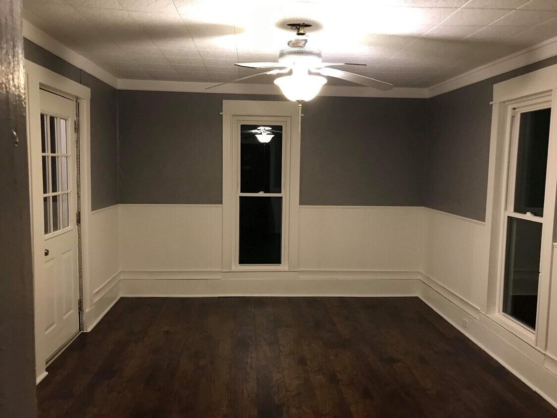 115 West State 102, Scottville, MI 49454 Townhome Rentals in