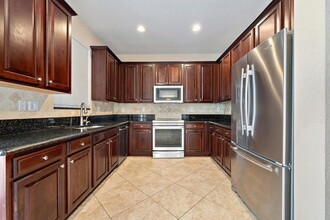 Building Photo - 147 Mulligan Pl