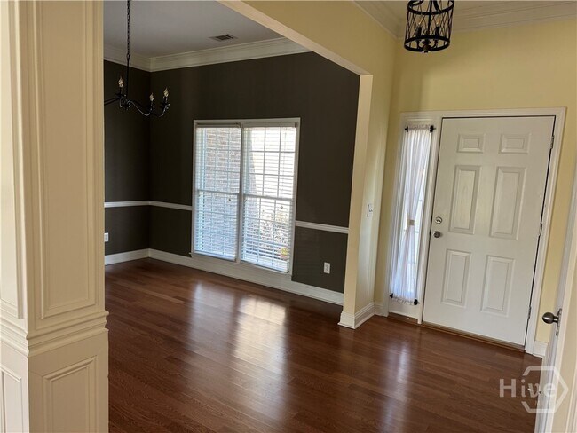 Foto del edificio - 1040 Willowynd Point