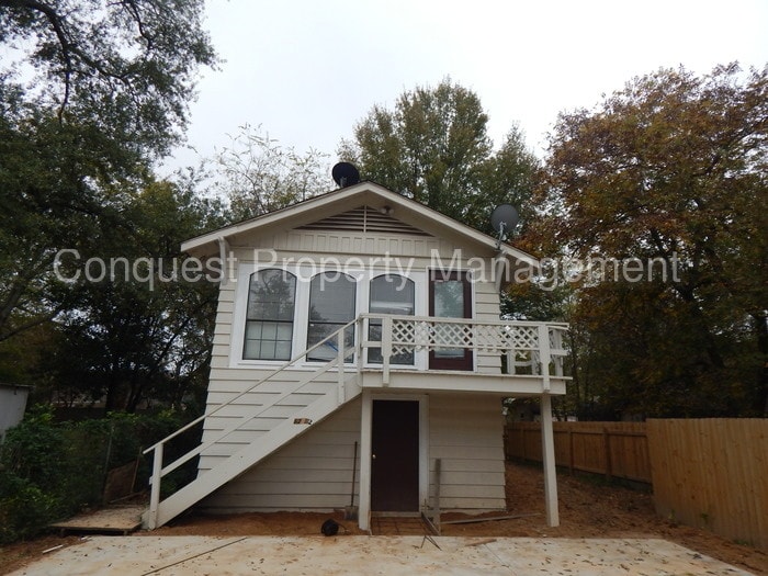 Primary Photo - 620 W Dobbs St