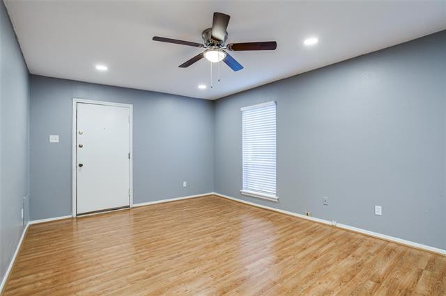 Foto del edificio - 5812 Milton St