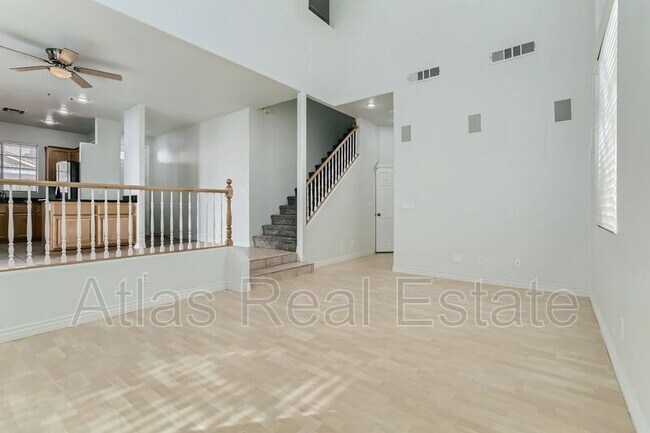 Building Photo - 1536 Stone Valley Ave