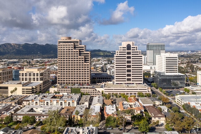 Glendale has a bustling downtown full of retail, dining, and office buildings.