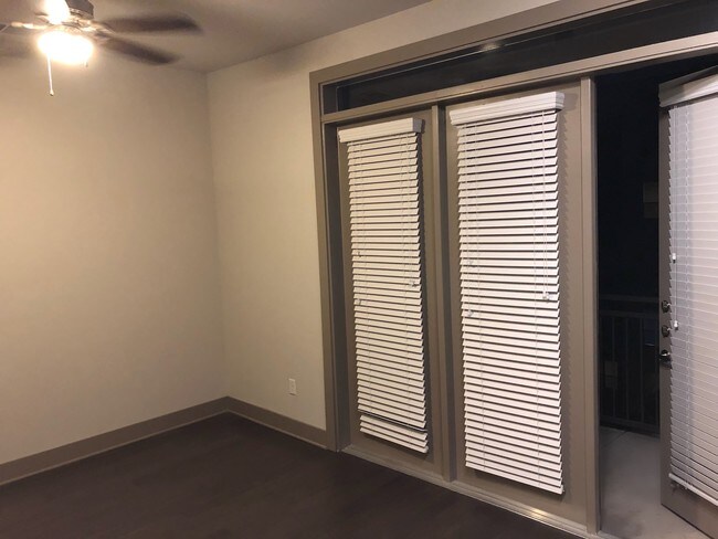 Foto del edificio - 2425 Capitol St