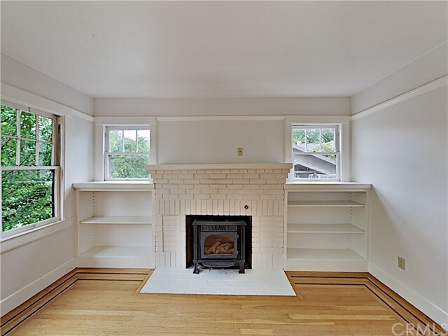 Building Photo - 940 36th St