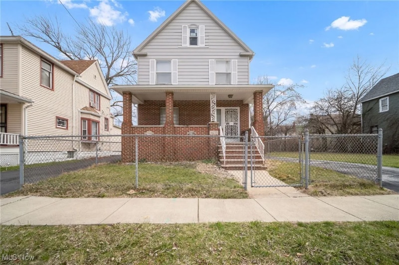 Primary Photo - 1433 E 112th St