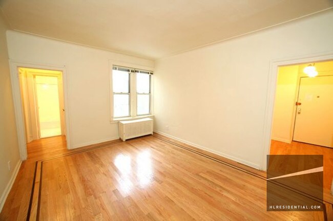 Foto del edificio - 295 Clinton Ave