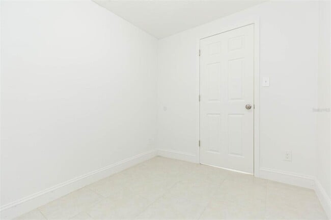 Foto del edificio - 118 W Sligh Ave