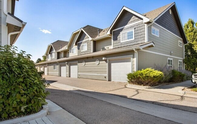 Foto del edificio - 3331 Apple Blossom Ln