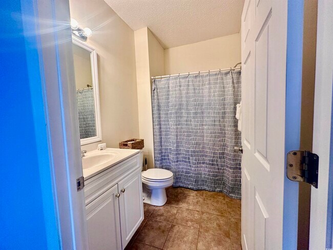 Building Photo - 505 Wickham Dr