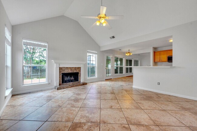 Building Photo - COMING SOON - Pelham - One level 3 bed 2 b...