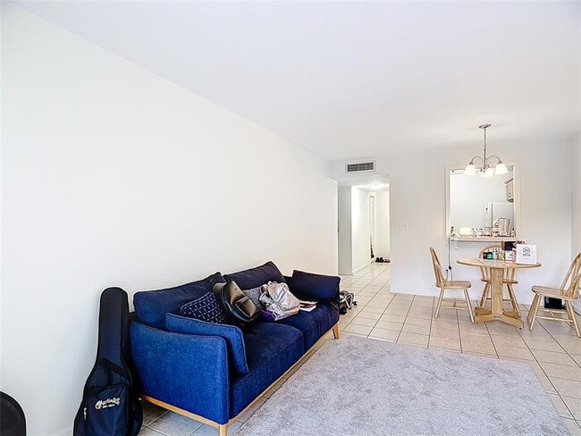 Foto del edificio - 12290 NE 11th Ct