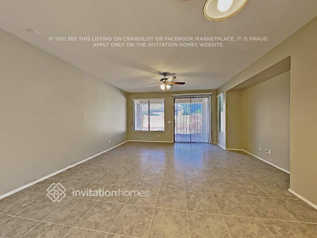 Building Photo - 15206 W Port Royale Ln