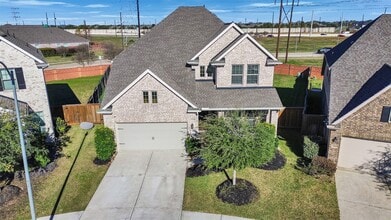 Building Photo - 24446 Ferdossa Dr